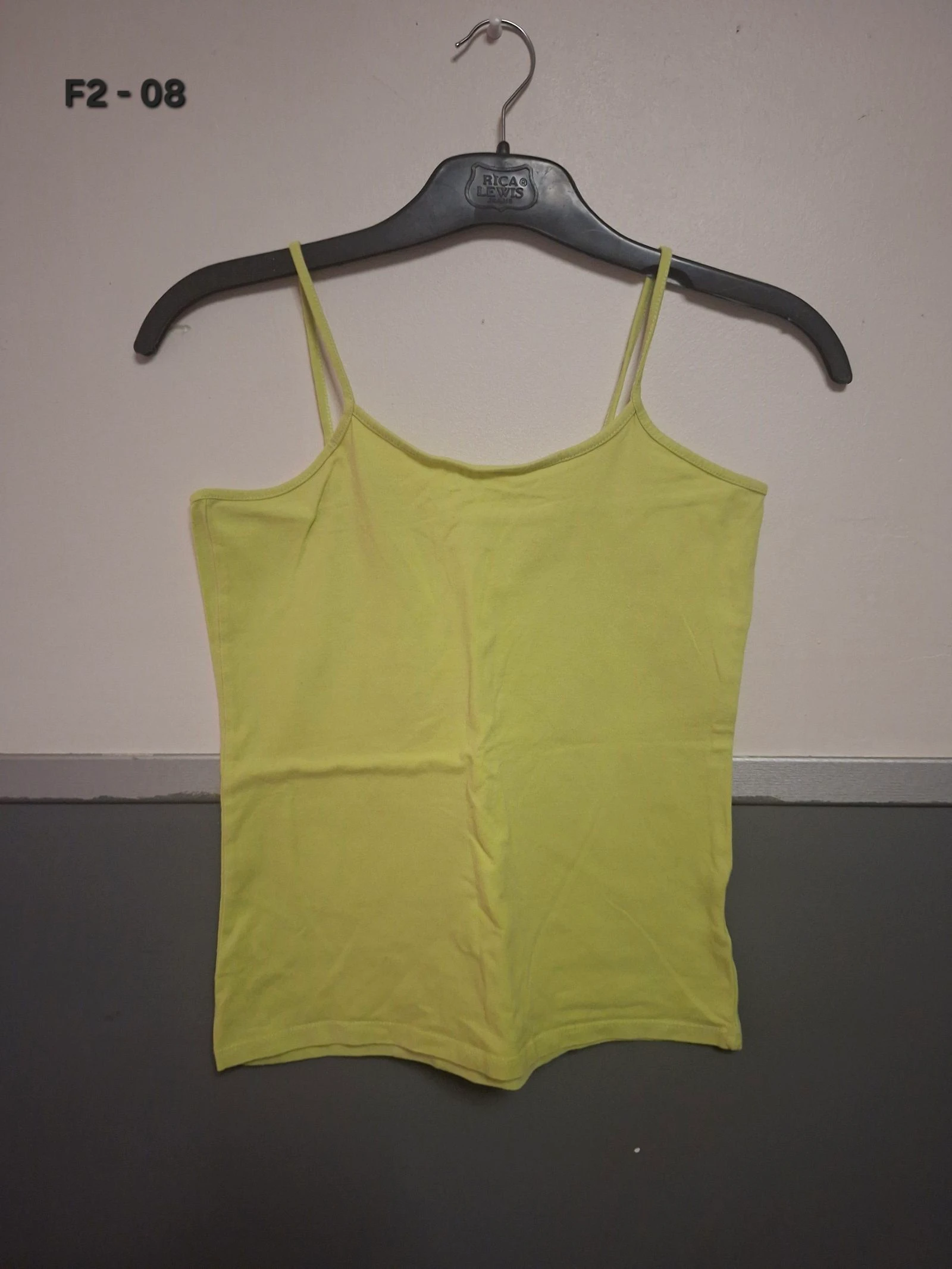 🌷F2-08🌷Débardeur femme jaune pastel – Taille S – Léger, féminin et parfait pour l'été🌷